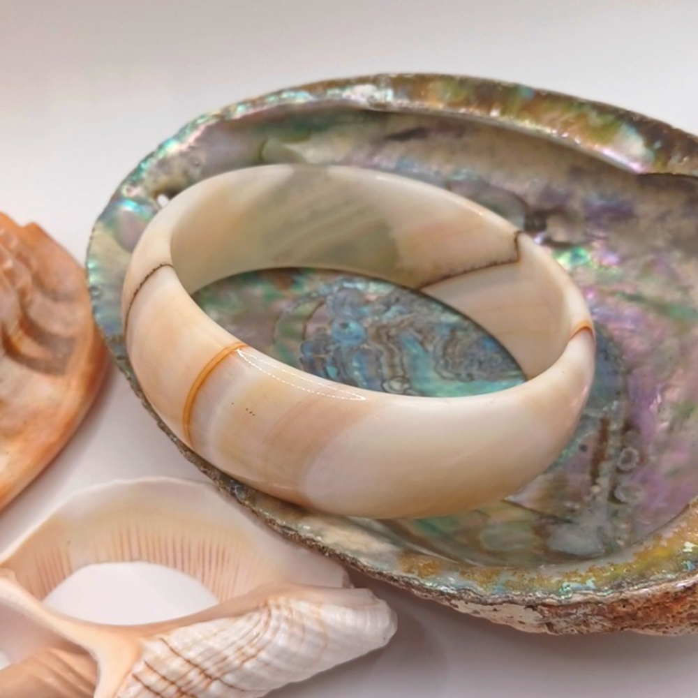 Chalcedony/Agate Bangle Bracelet - image 3